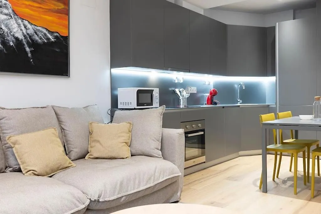Alde-Zahar. Basquenjoy Apartment Hondarribia